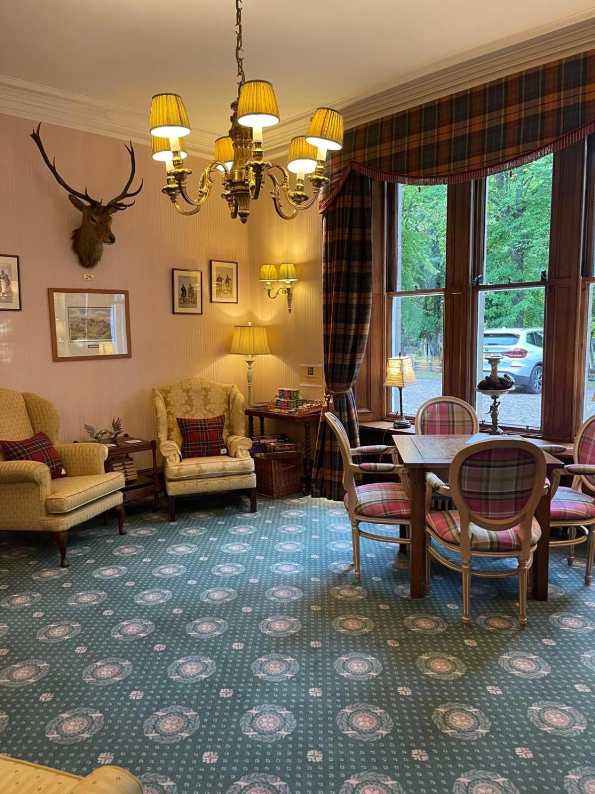 Ravenscourt House, Guest House Grantown-on-Spey エクステリア 写真