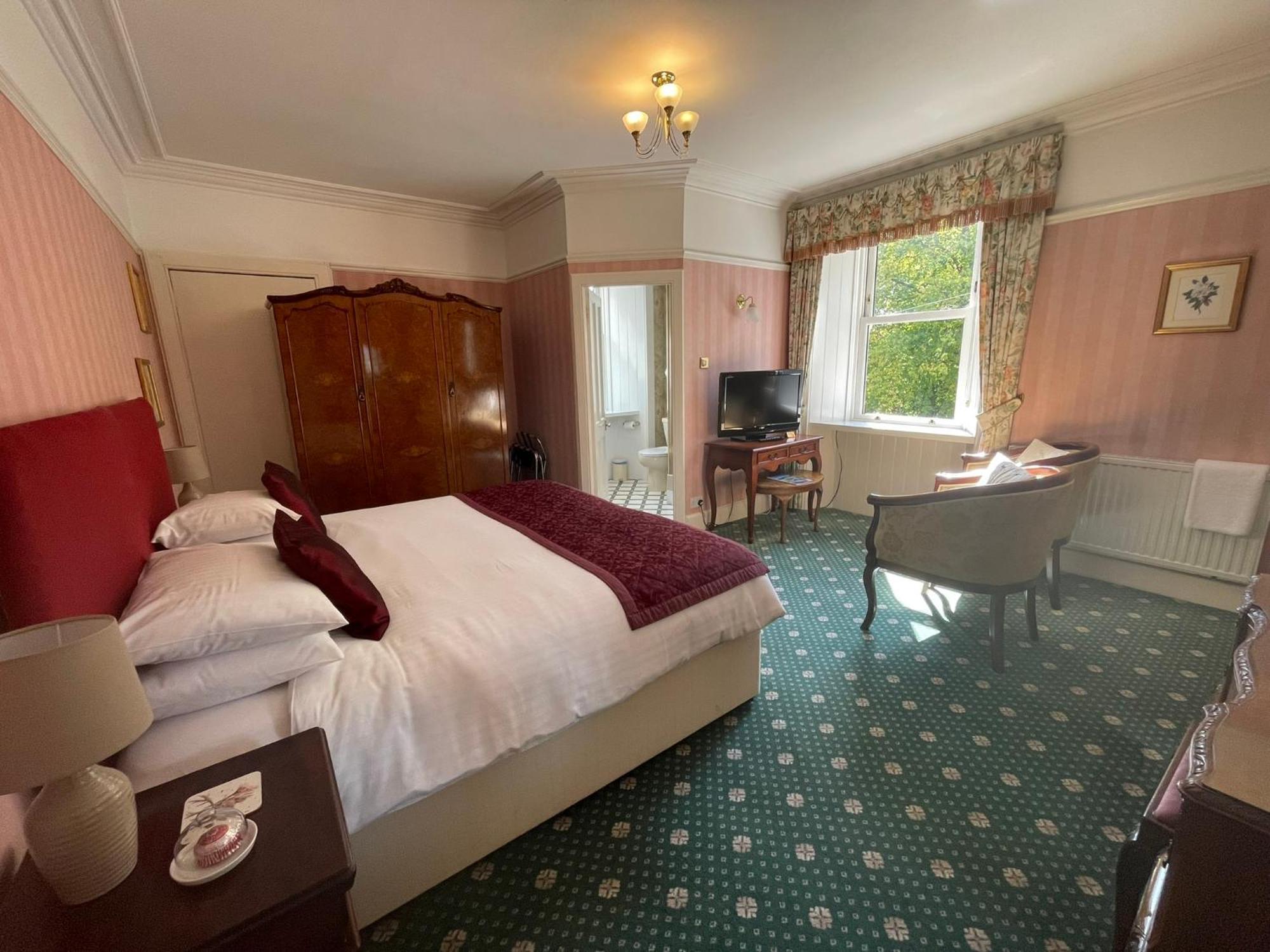 Ravenscourt House, Guest House Grantown-on-Spey エクステリア 写真