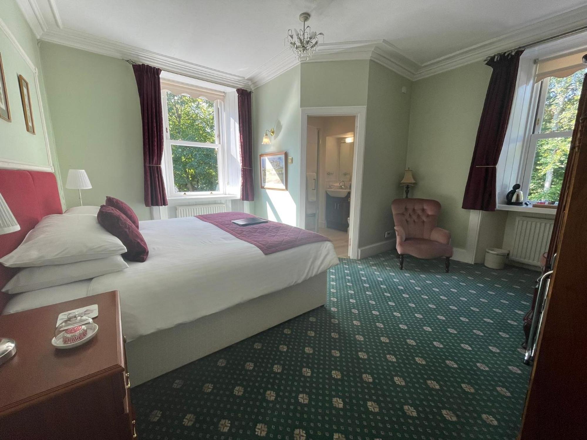 Ravenscourt House, Guest House Grantown-on-Spey エクステリア 写真