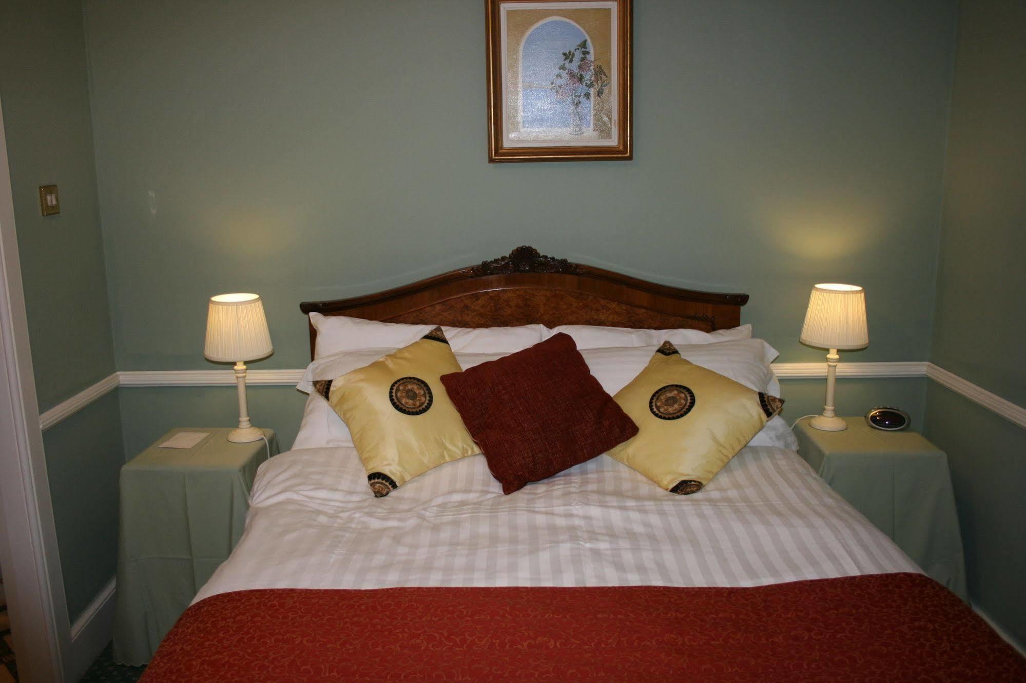 Ravenscourt House, Guest House Grantown-on-Spey エクステリア 写真